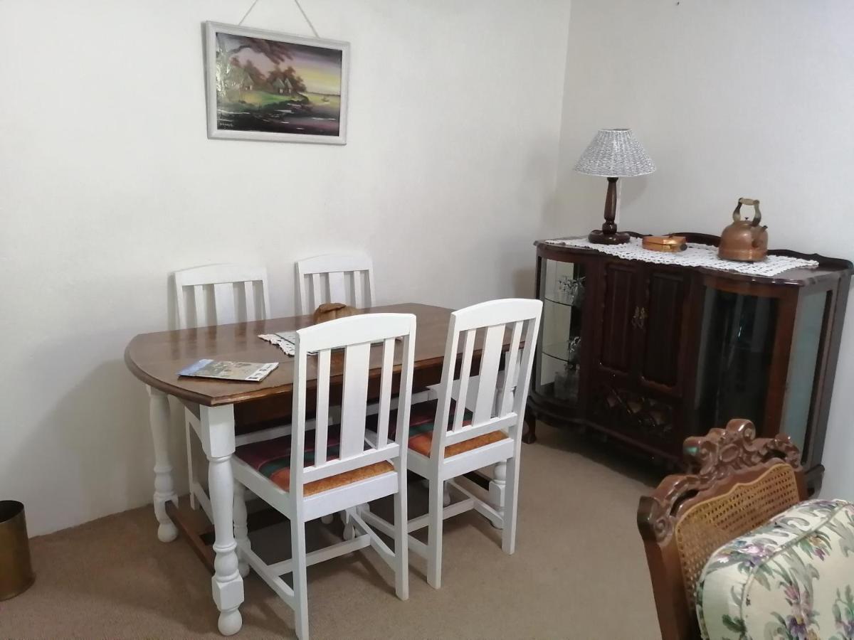 مبيت وإفطار Champagne Valley Bell Park Self Catering المظهر الخارجي الصورة
